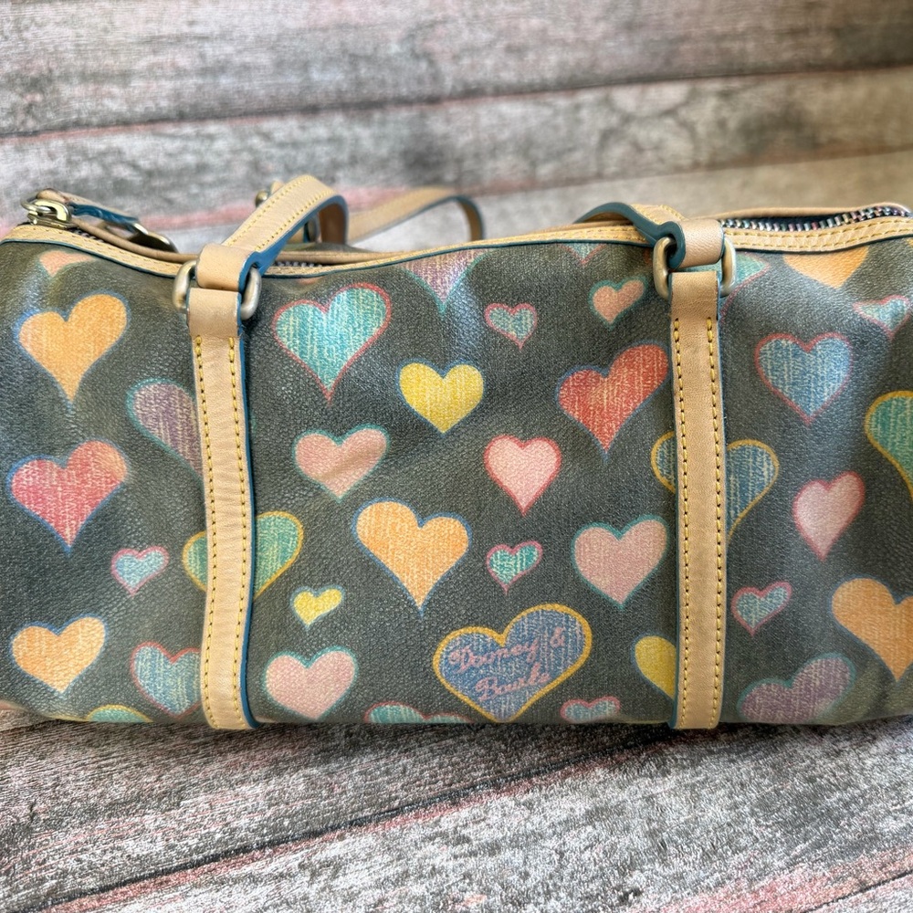 Dooney & Bourke Y2K Heart Print Barrel Bag - Picture 4 of 9